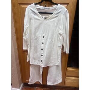 Silhouettes Vintage Women's White Two-Piece Set with Button Detail, size XL